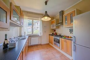 Easy Panorama Apartment Stresa Hill