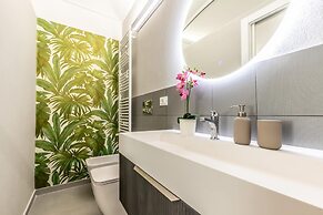 Ortigia s Queen in Syracuse