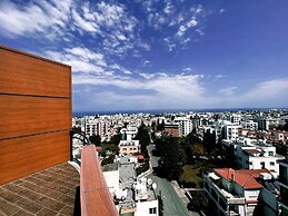 Gorgeous Residence in a Luxury Complex in Kyrenia