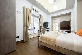 Piazza Nicola Amore 14