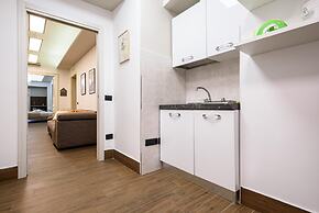 Piazza Nicola Amore 14