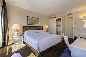 Grand Skylight Hotel Royal