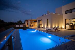 Villa Olea in Sivas With Pool