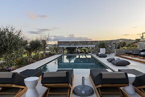Nasta Suites & Villas Intentional Living Mykonos