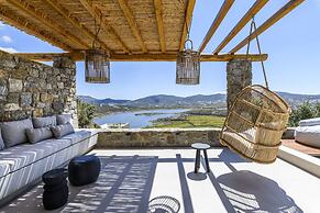 Nasta Suites & Villas Intentional Living Mykonos