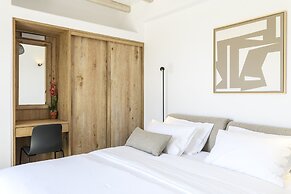 Nasta Suites & Villas Intentional Living Mykonos