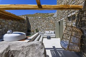 Nasta Suites & Villas Intentional Living Mykonos