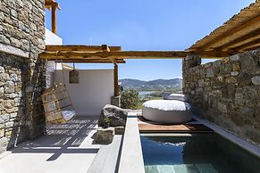 Nasta Suites & Villas Intentional Living Mykonos