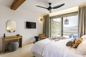 Nasta Suites & Villas Intentional Living Mykonos