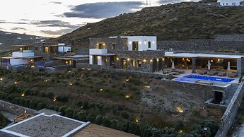 Nasta Suites & Villas Intentional Living Mykonos