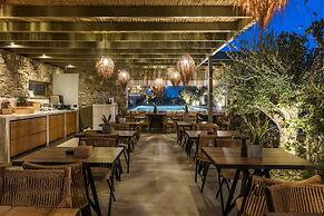 Nasta Suites & Villas Intentional Living Mykonos