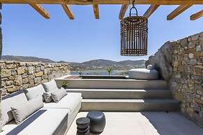 Nasta Suites & Villas Intentional Living Mykonos