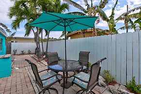 Family Couples Getaway Sleeps 6 Guests