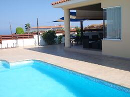 top View Villa Pool- Not Overlooked - Panoramic Views -free Wifi-uk Tv
