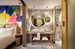 The BoTree London, Curio Collection by Hilton