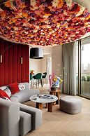 The BoTree London, Curio Collection by Hilton
