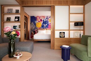 The BoTree London, Curio Collection by Hilton