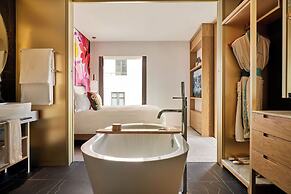 The BoTree London, Curio Collection by Hilton