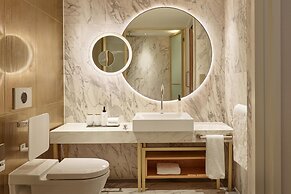 The BoTree London, Curio Collection by Hilton