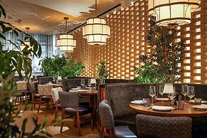 The BoTree London, Curio Collection by Hilton