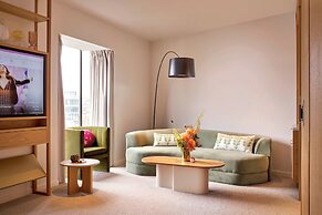 The BoTree London, Curio Collection by Hilton
