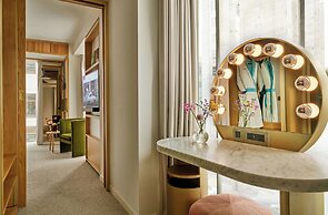 The BoTree London, Curio Collection by Hilton