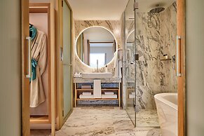 The BoTree London, Curio Collection by Hilton
