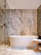 The BoTree London, Curio Collection by Hilton
