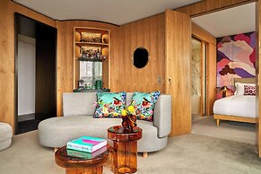 The BoTree London, Curio Collection by Hilton
