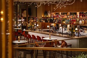 The BoTree London, Curio Collection by Hilton