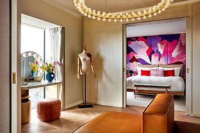 The BoTree London, Curio Collection by Hilton