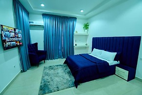 Hendon Luxury Apartment