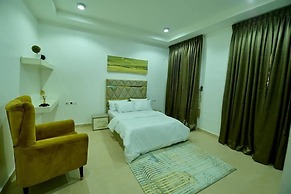 Hendon Luxury Apartment