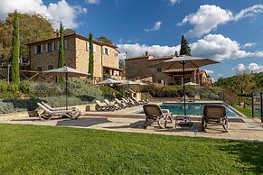 Chimera Tuscany Resort