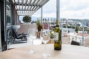 Penthouse w 360 View of Athens and Gym