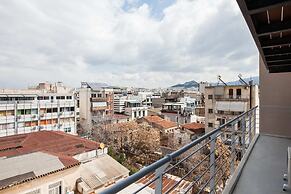 Penthouse w 360 View of Athens and Gym