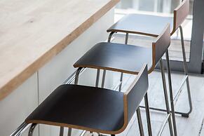 Penthouse w 360 View of Athens and Gym