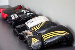 Penthouse w 360 View of Athens and Gym