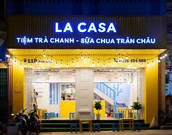 La Casa Homestay Ha Long