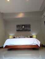 Gathering With 5 Bedroom Center House Villa