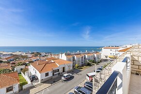 Oceanview Apart A By Sequeira