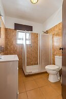 Oceanview Apart A By Sequeira