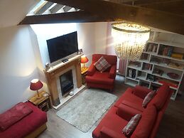 The Little House in Hull