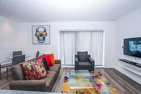 Immaculate 2-bed Apartment in London