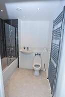 Immaculate 2-bed Apartment in London