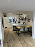 Ideal Bristol Getaway - 3 bed Harbourside Home