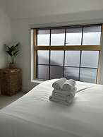 Ideal Bristol Getaway - 3 bed Harbourside Home