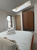 Ideal Bristol Getaway - 3 bed Harbourside Home