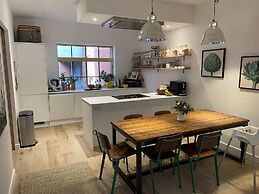 Ideal Bristol Getaway - 3 bed Harbourside Home