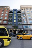 Loyal City Hotel